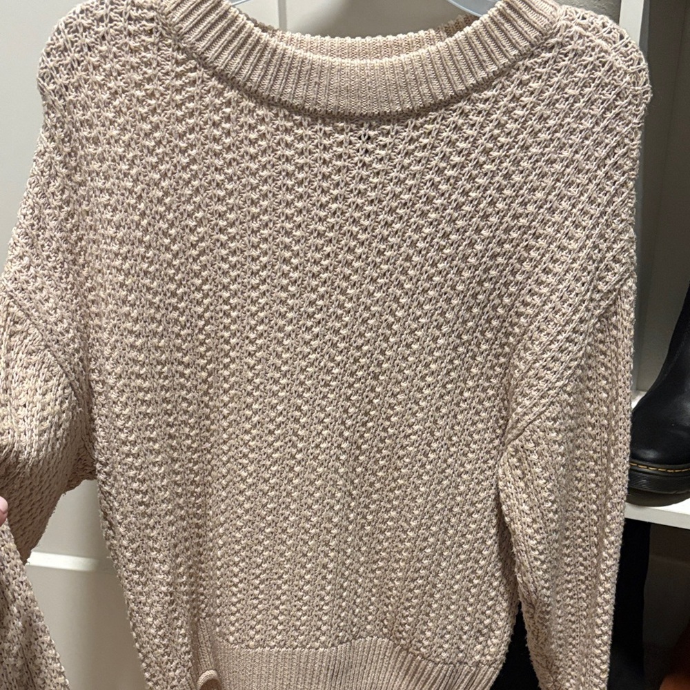 Universal Thread Textured Beige Sweater